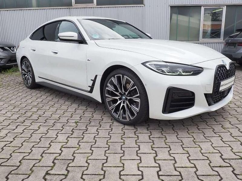 Andere Gebraucht 2024 BMW 1M Shadowline Coupé | 48.880 € (Teuer) - Bild 1/4