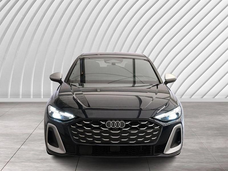 Gebraucht Audi S5 Sport 367 PS (269 kW) 2024 Blau Limousine