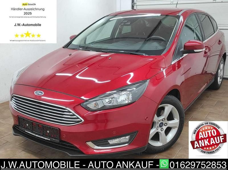 Rot Gebraucht 2016 Ford Focus Kleinwagen | 7.999 € (Guter Preis) - Bild 1/4