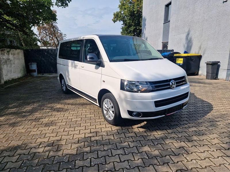 Weiß Gebraucht 2015 VW T5 Van | 19.999 € (Teuer) - Bild 1/4