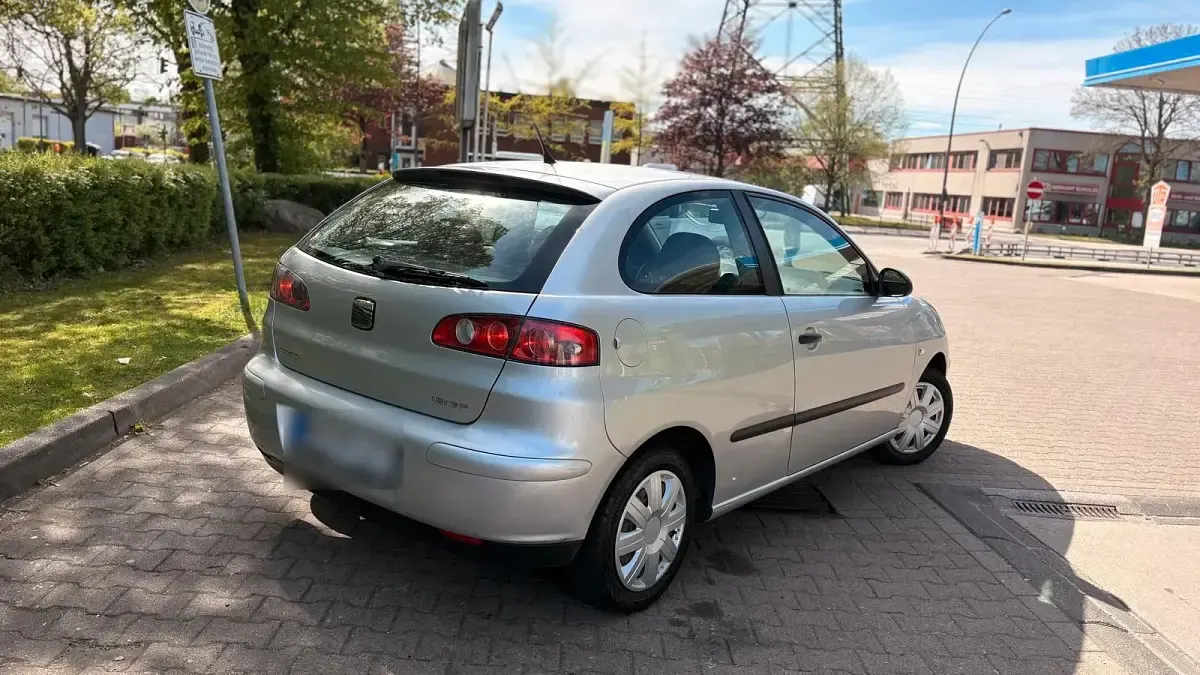 Gebraucht Seat Ibiza 65 PS (47 kW) 2005 Grau Kleinwagen