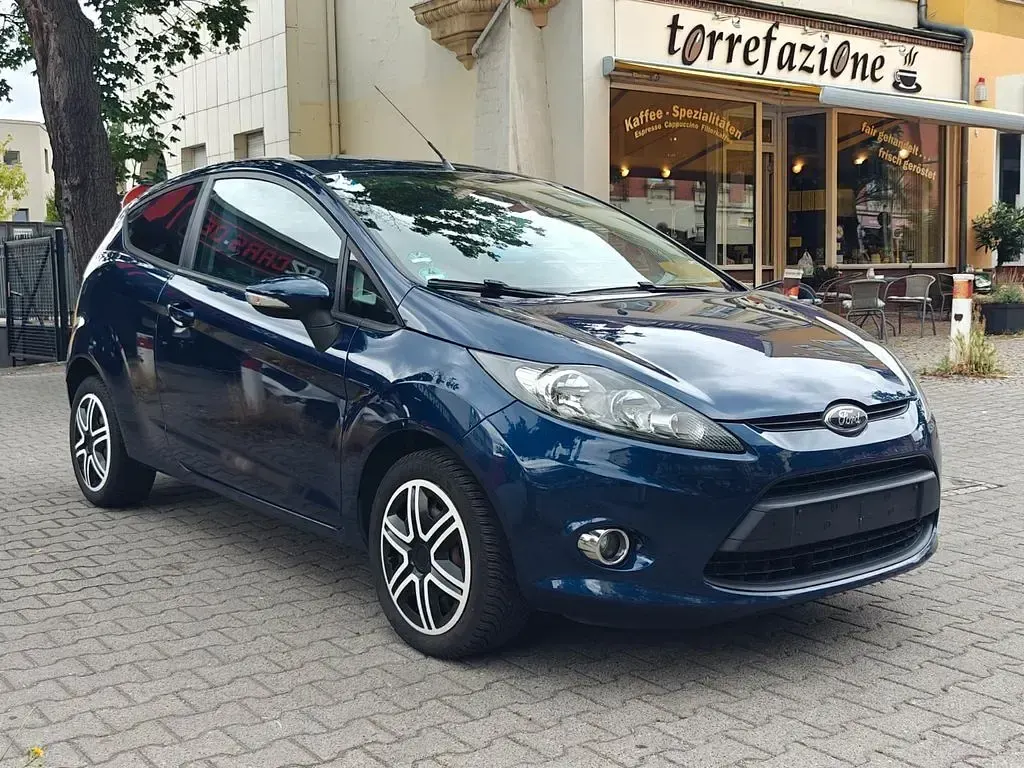 Gebraucht Ford Fiesta Trend 82 PS (60 kW) 2011 Atlantikblau metallic (metallic) Kleinwagen