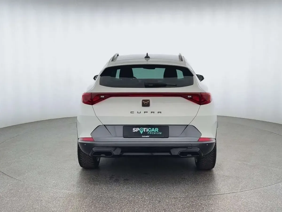 Gebraucht Cupra Formentor Basis 190 PS (139 kW) 2024 Weiß SUV