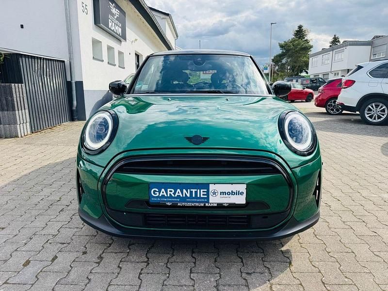 Gebraucht Mini Cooper 136 PS (100 kW) 2023 Grün Kleinwagen