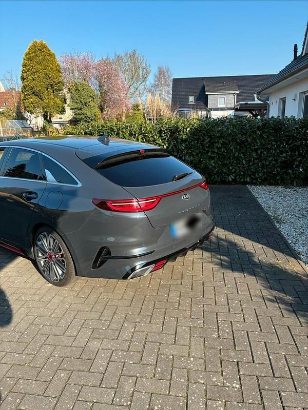 Gebraucht Kia ProCeed GT 204 PS (150 kW) 2021 Grau Kombi