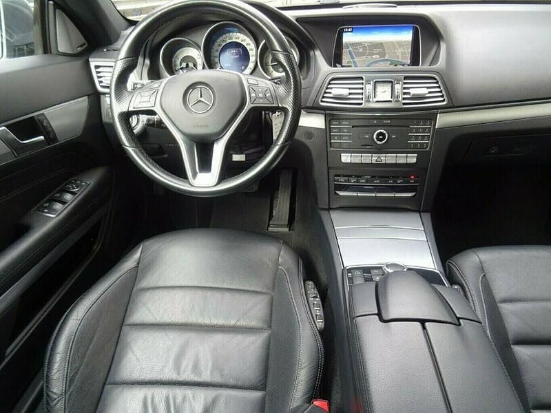 Gebraucht Mercedes E250 Sport 204 PS (150 kW) 2016 Grau (metallic) Coupé