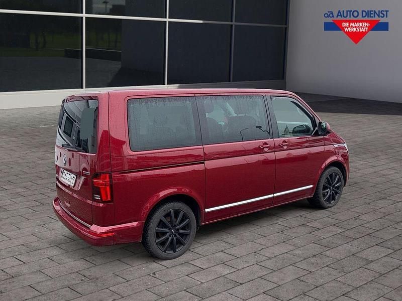 Usata VW Multivan 204 CV (150 kW) 2021 Rosso Monovolume