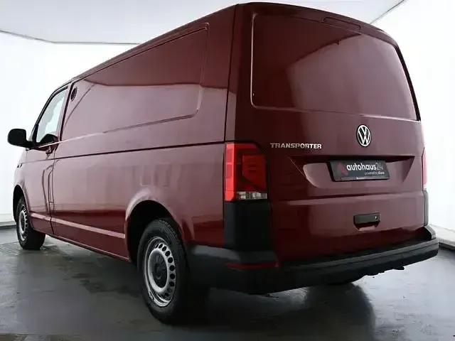 Gebraucht VW T6.1 110 PS (80 kW) 2020 Rot Van