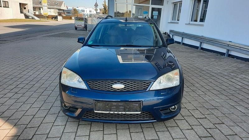 Gebraucht Ford Mondeo ST 226 PS (166 kW) 2003 Blau Kombi