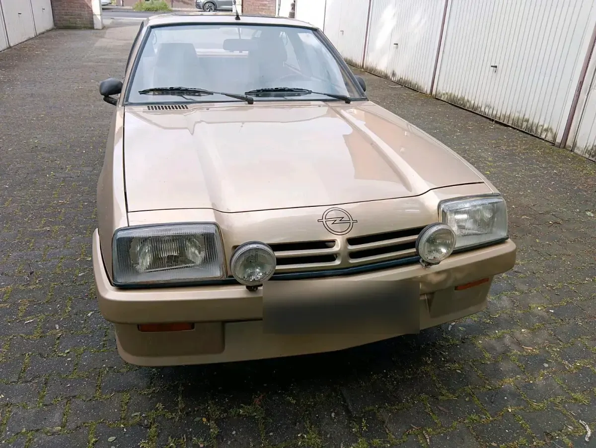 Gebraucht Opel Manta 110 PS (80 kW) 1984 Gold Coupé