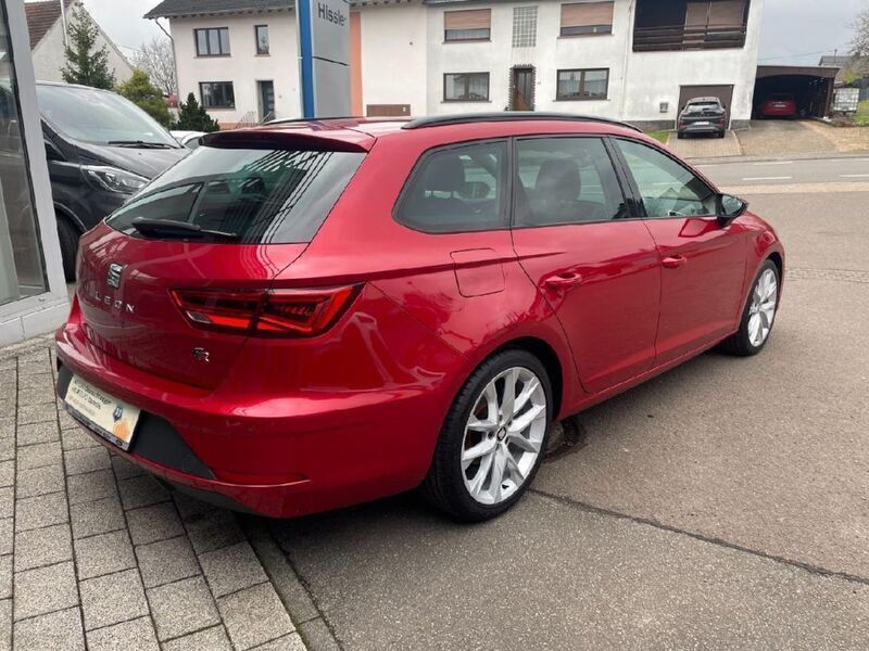 Gebraucht Seat Leon ST FR 150 PS (110 kW) 2018 Desire rot Kombi