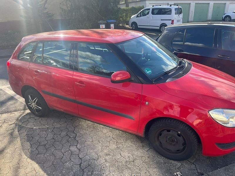 Gebraucht Skoda Fabia 86 PS (63 kW) 2010 Rot Kombi