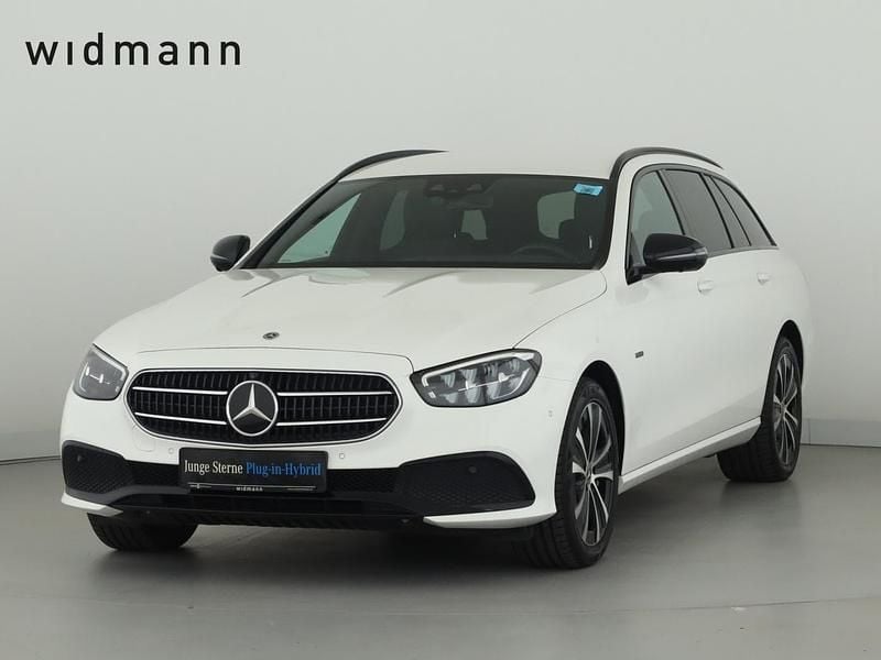 Unilack polarweiss Gebraucht 2021 Mercedes E300 Avantgarde Kombi | 29.850 € (Fairer Preis) - Bild 1/4