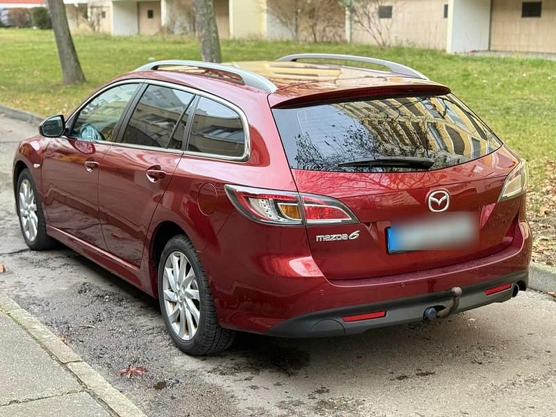 Gebraucht Mazda 6 Inclusive 163 PS (119 kW) 2011 Rot Kombi