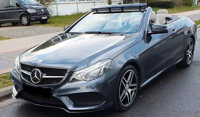 Grau Gebraucht 2015 Mercedes E320 Sport Edition Cabrio | 22.999 € (Superpreis) - Bild 1/4