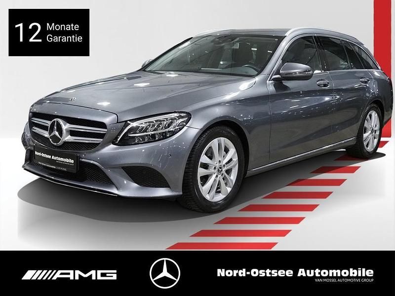 Metalliclack selenitgrau Gebraucht 2019 Mercedes C200 Avantgarde Kombi | 23.490 € (Fairer Preis) - Bild 1/4
