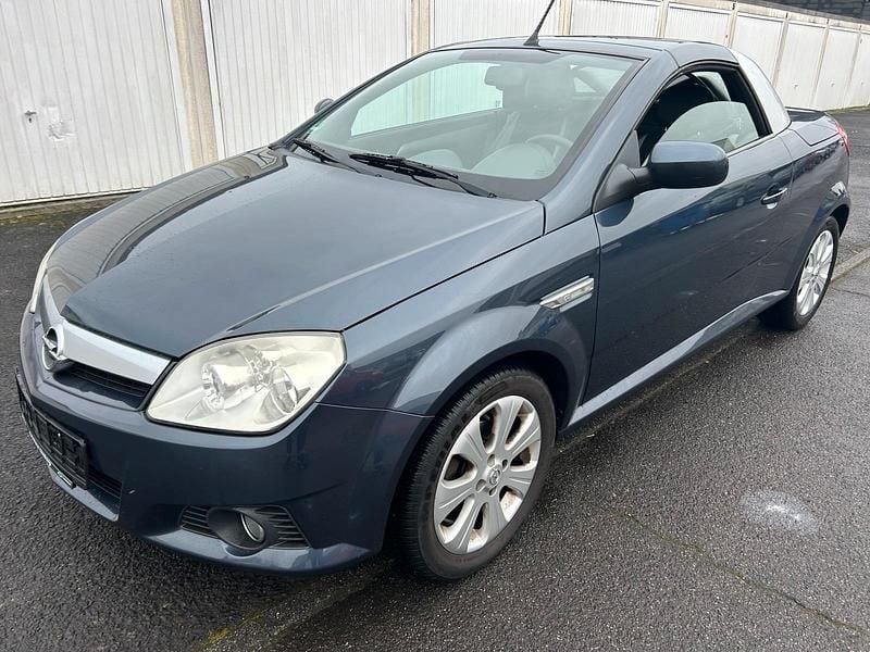Gebraucht Opel Tigra 90 PS (66 kW) 2008 Grau Cabrio
