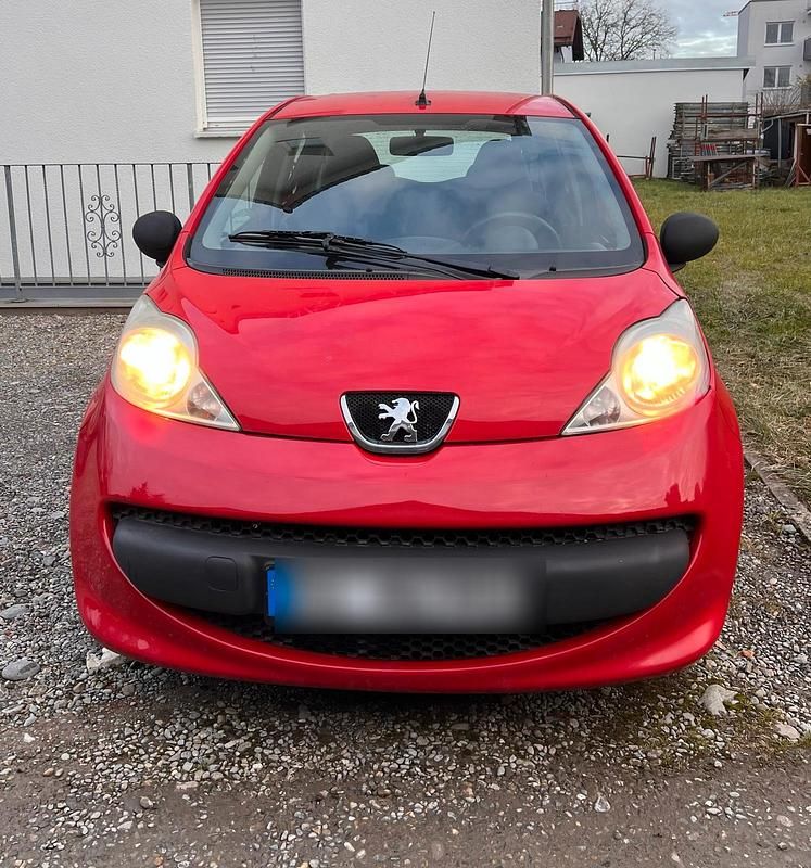 Rot Gebraucht 2006 Peugeot 107 Kleinwagen | 1.200 € (Guter Preis) - Bild 1/4