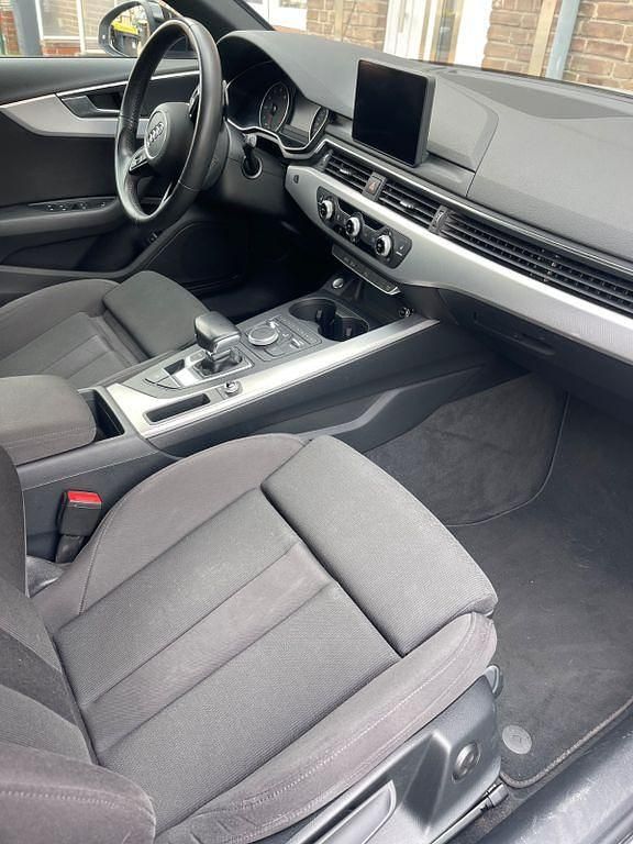 Gebraucht Audi A4 150 PS (110 kW) 2018 Weiß Kombi