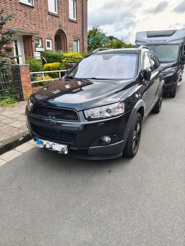 Schwarz Gebraucht 2012 Chevrolet Captiva SUV | 8.400 € (Guter Preis) - Bild 1/4