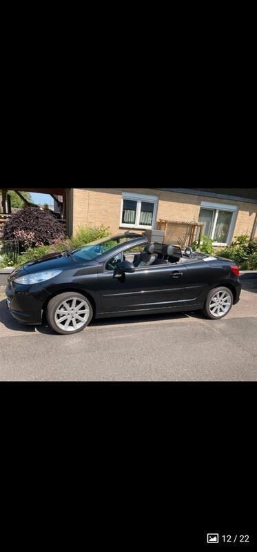 Schwarz Gebraucht 2008 Peugeot 207 CC Roland Garros Cabrio | 3.999 € (Fairer Preis) - Bild 1/4