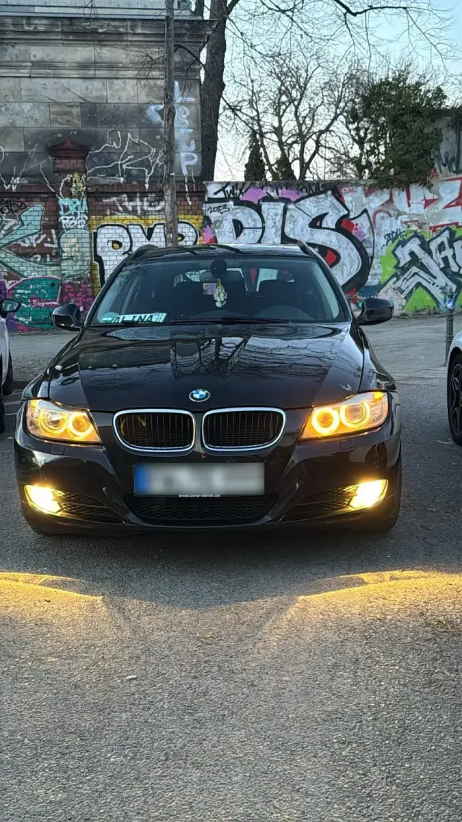 Usata BMW 318 2012 Nero Station wagon