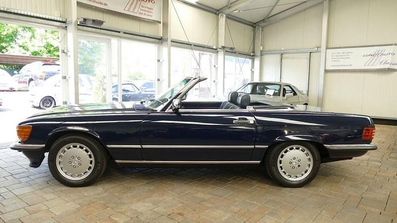 Gebraucht Mercedes SL300 179 PS (131 kW) 1989 Blau Cabrio