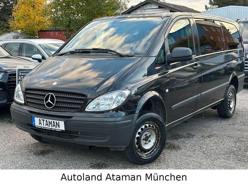 Gebraucht Mercedes Vito 109 PS (80 kW) 2010 Blau Van