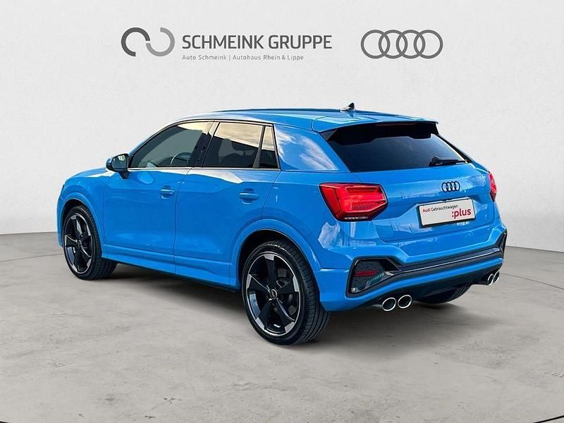 Gebraucht Audi SQ2 Ambiente 300 PS (220 kW) 2022 Turboblau SUV