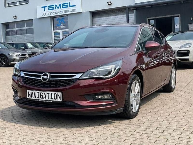 Andere Gebraucht 2017 Opel Astra Dynamic Limousine | 11.999 € (Etwas zu teuer) - Bild 1/4