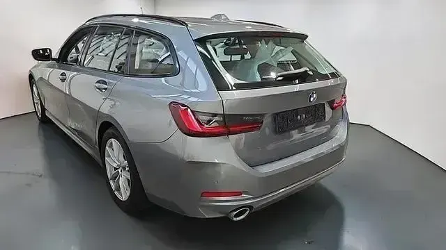 Occasion BMW 320 Shadowline 190 ch (139 kW) 2024 Gris Berline