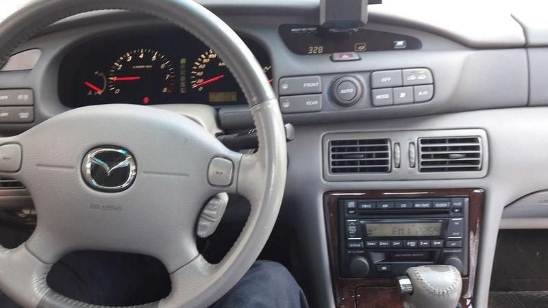 Gebraucht Mazda Xedos Exclusive 163 PS (119 kW) 2003 Beige Limousine