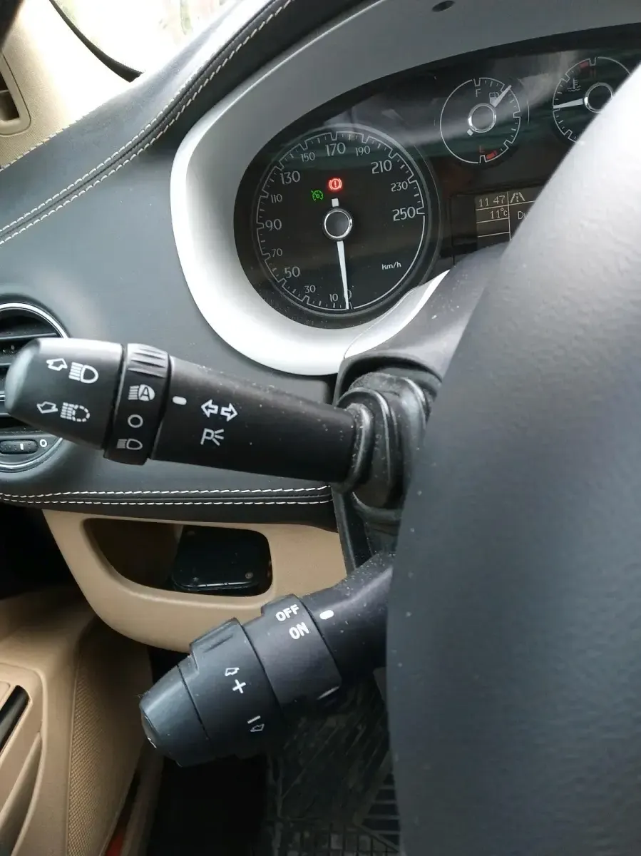 Usata Lancia Delta 165 CV (121 kW) 2011 Nero Utilitaria