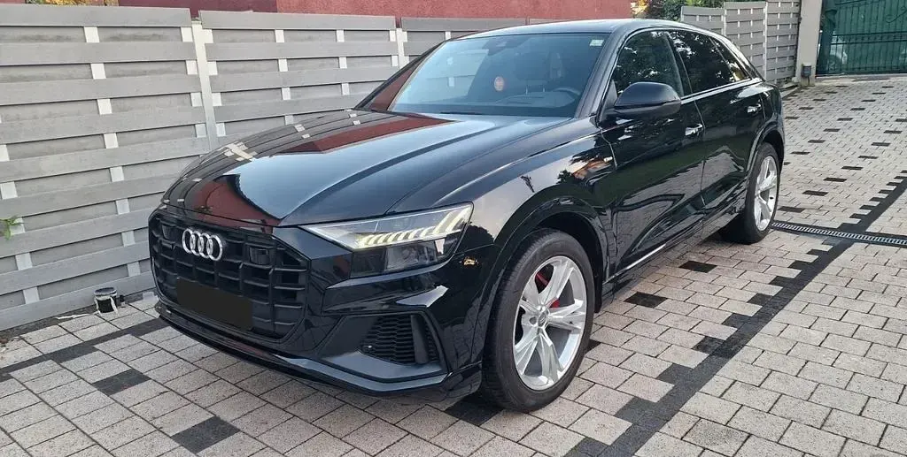 Gebraucht Audi Q8 S-Line 286 PS (210 kW) 2020 Schwarz SUV