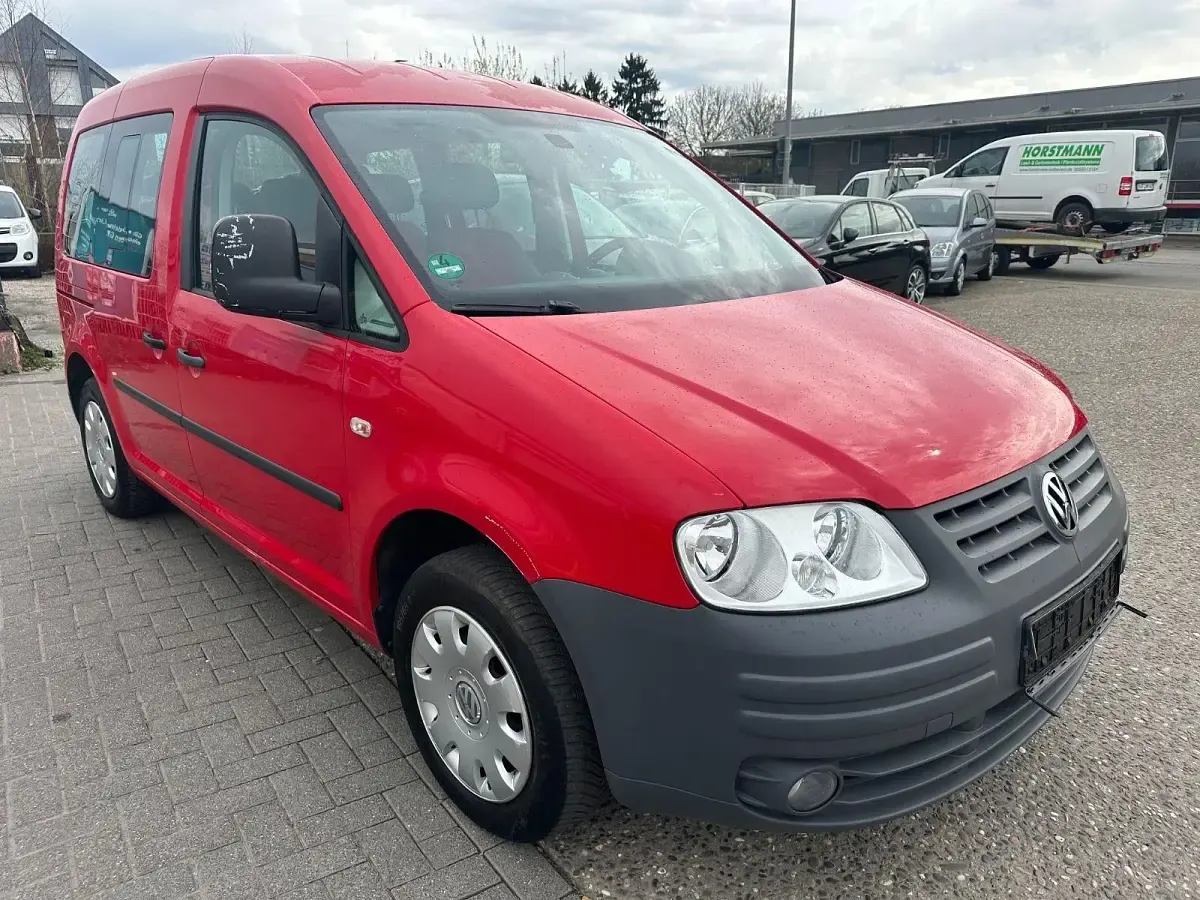 Gebraucht VW Caddy Team 80 PS (58 kW) 2008 Rot Van / Kleinbus