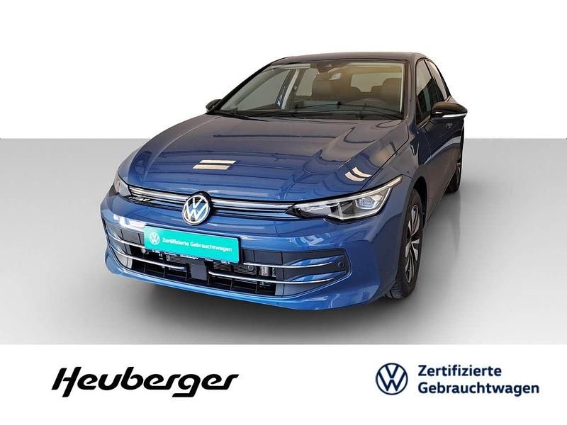 Anemonenblau metallic Gebraucht 2025 VW Golf VIII Goal Limousine | 33.690 € (Guter Preis) - Bild 1/2