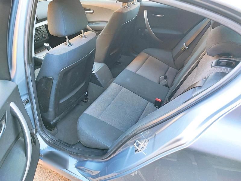 Gebraucht BMW 116 116 PS (85 kW) 2005 Grau Kleinwagen