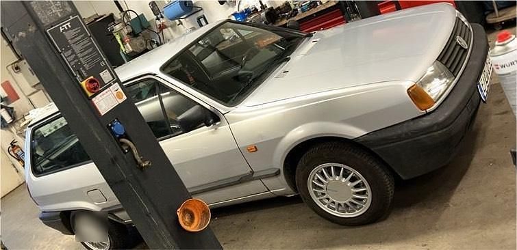 Silber Gebraucht 1993 VW Polo Kleinwagen | 1.800 € - Bild 1/1