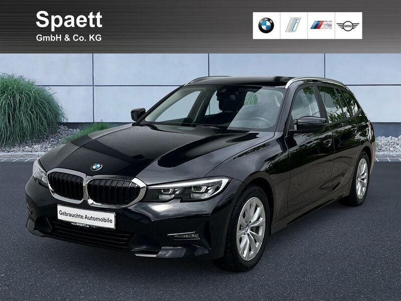 Saphirschwarz Gebraucht 2022 BMW 330 Advantage Kombi | 37.500 € (Etwas zu teuer) - Bild 1/4