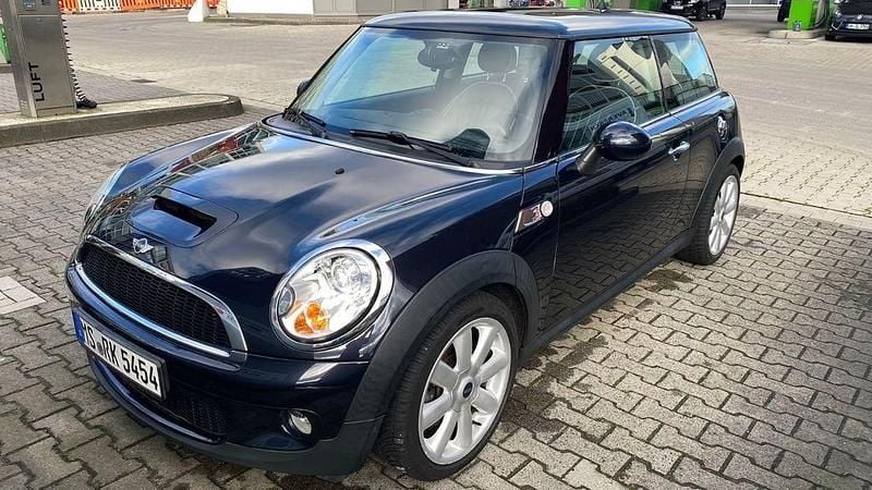 Usata Mini Cooper S 174 CV (127 kW) 2007 Nero Utilitaria