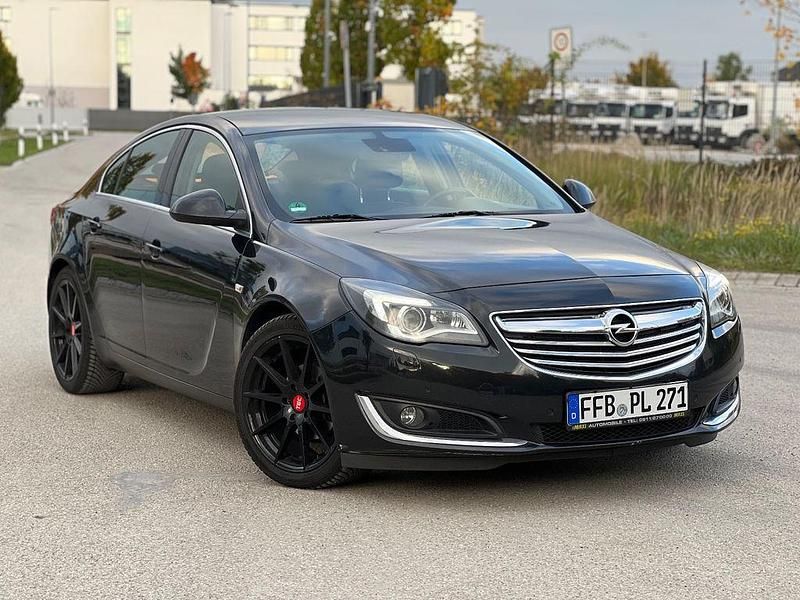 Schwarz Gebraucht 2013 Opel Insignia Limousine | 7.790 € (Fairer Preis) - Bild 1/4