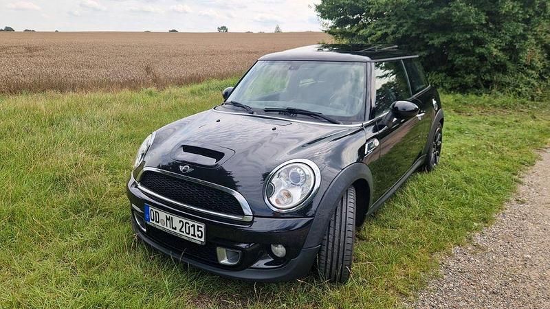 Schwarz Gebraucht 2012 Mini Cooper S Kleinwagen | 3.999 € (Superpreis) - Bild 1/4