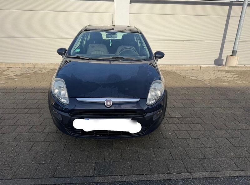 Gebraucht 2011 Fiat Punto Kleinwagen | 2.500 € - Bild 1/4