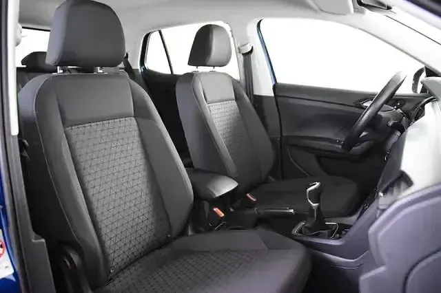 Gebraucht VW T-Cross Life 95 PS (69 kW) 2023 Blau SUV