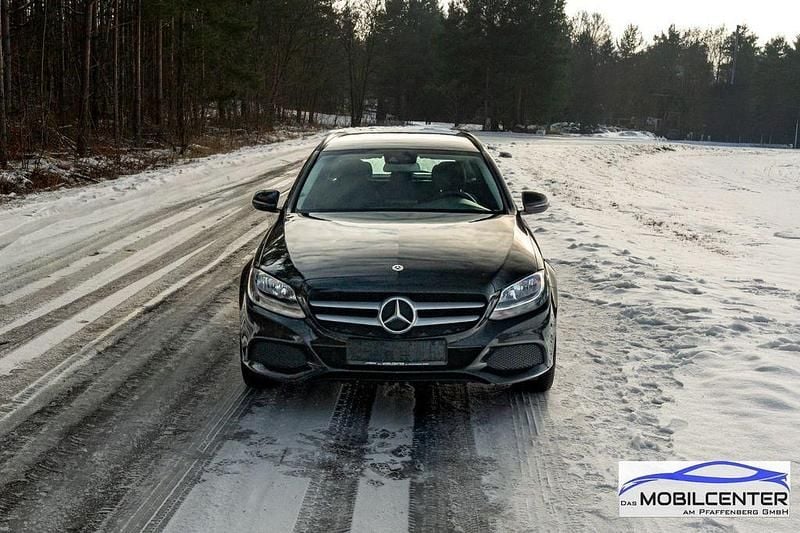 Gebraucht Mercedes C220 170 PS (125 kW) 2017 Schwarz Kombi
