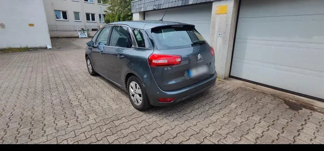 Gebraucht Citroën C4 Picasso 131 PS (96 kW) 2016 Grau Van / Kleinbus
