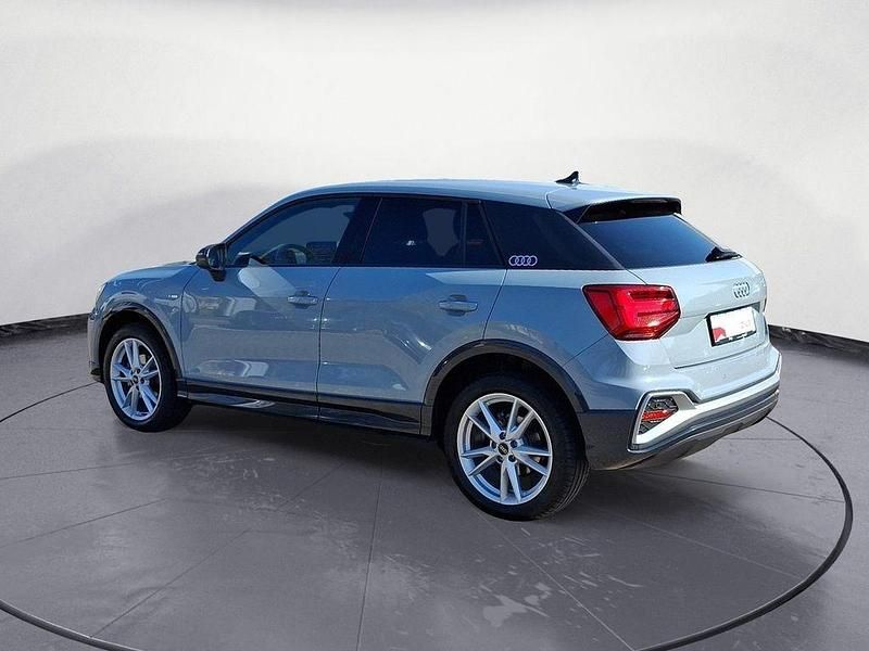 Gebraucht Audi Q2 S-Line 150 PS (110 kW) 2025 Pfeilgrau perleffekt SUV