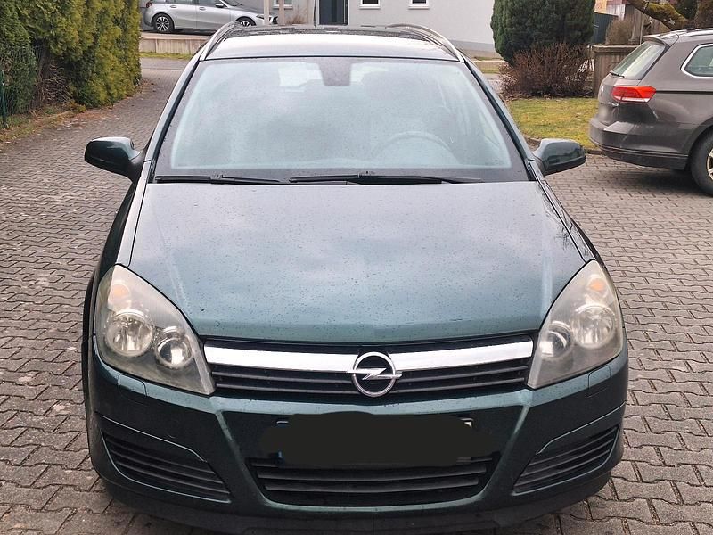 Gebraucht Opel Astra Edition 105 PS (77 kW) 2005 Grün Kombi