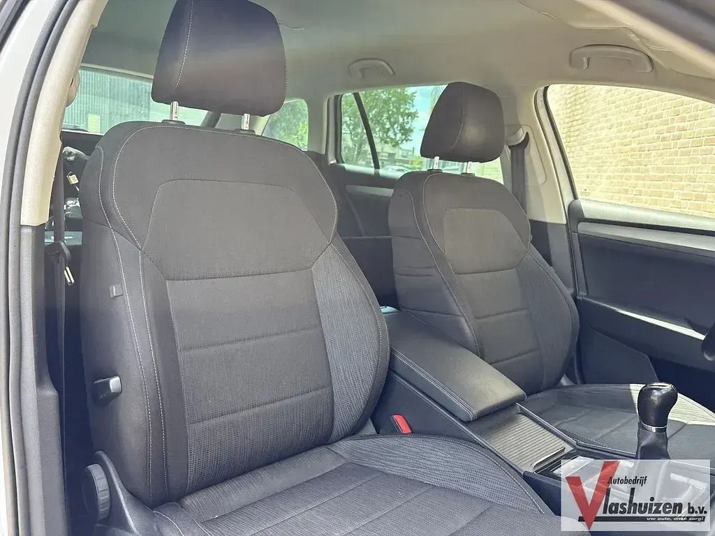 Gebraucht Skoda Superb Business Line 150 PS (110 kW) 2019 Weiß Limousine