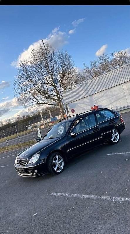 Gebraucht Mercedes C320 224 PS (164 kW) 2005 Kombi